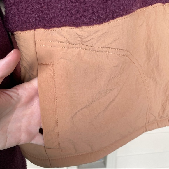 Fabletics, Cropped, Half-Quarter Zip Jacket! - Picture 11 of 11